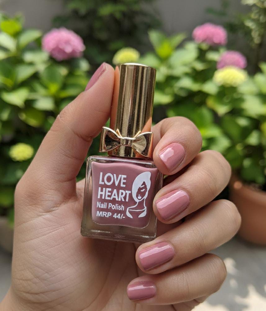 NAIL POLISH COLLECTIONS