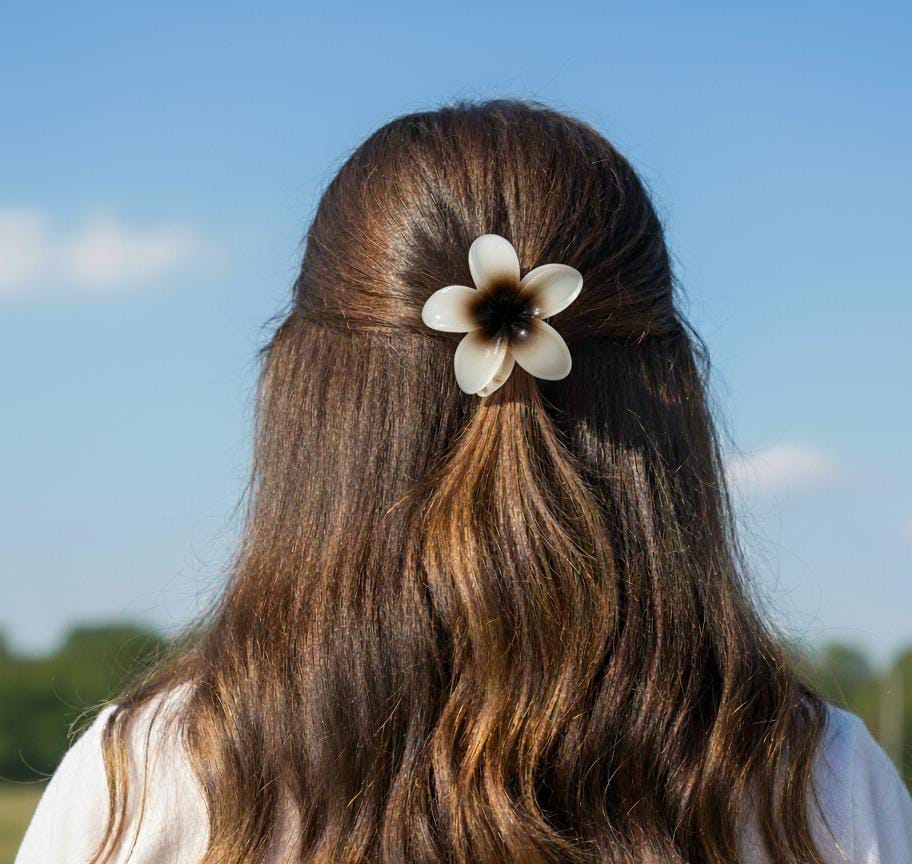 Stylish Plumeria Flower Hair Clips for Girls | Cute Floral Hair Claw Clips | Summer Hair Accessories for Women